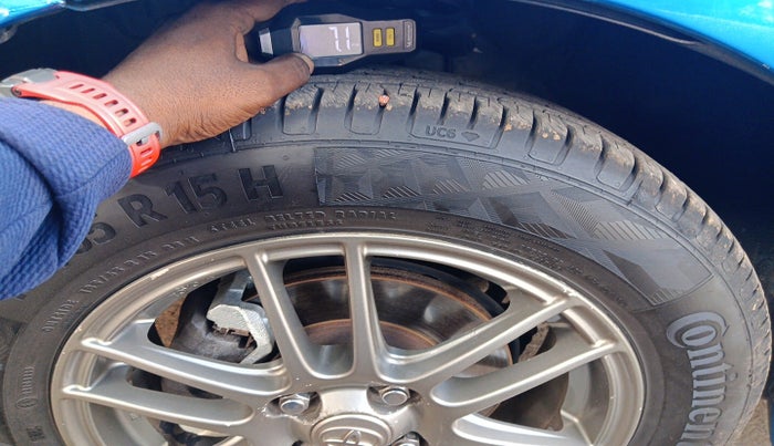 2013 Toyota Etios Liva GD, Diesel, Manual, 1,06,999 km, tyre