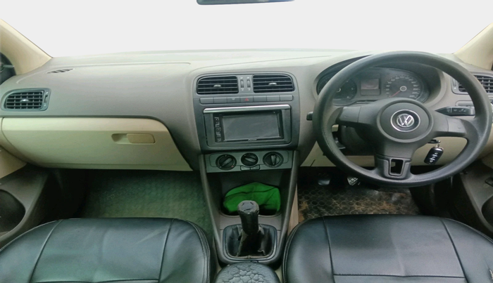 2011 Volkswagen Vento TRENDLINE DIESEL 1.6, Diesel, Manual, 1,23,291 km, interior