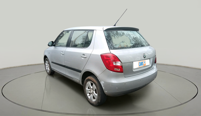 2010 Skoda Fabia ELEGANCE 1.6 MPI, Petrol, Manual, 1,32,035 km, exterior