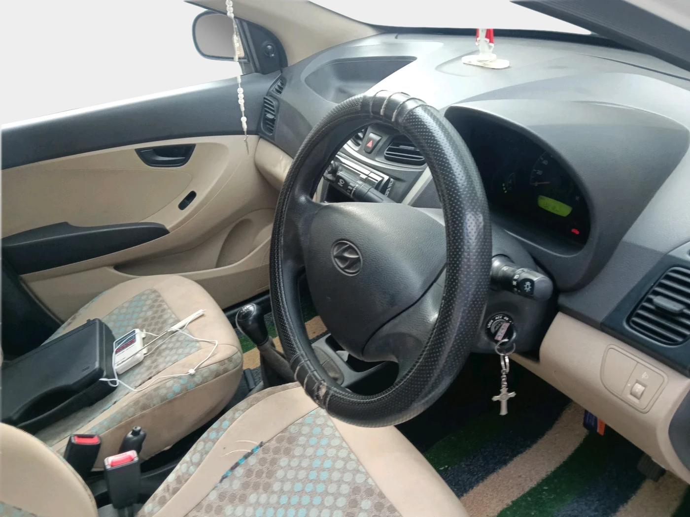 2013 Hyundai Eon ERA +, Petrol, Manual, 73,220 km, interior