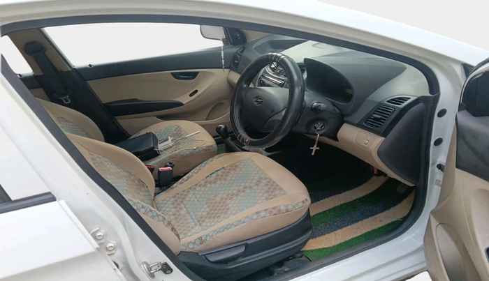 2013 Hyundai Eon ERA +, Petrol, Manual, 73,212 km, interior