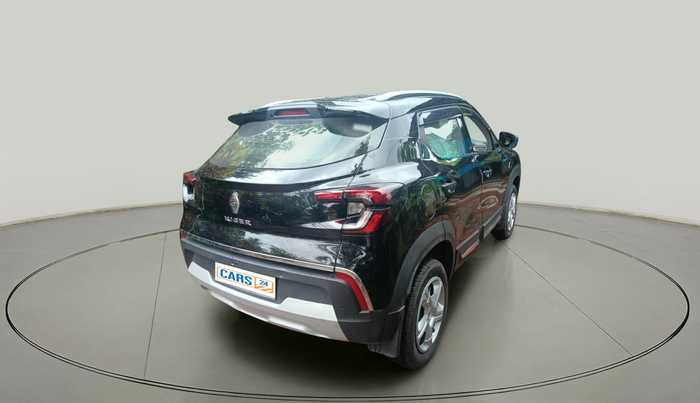 2024 Renault Kiger RXE MT, Petrol, Manual, 3,100 km, exterior