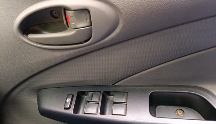 2011 Toyota Etios G, Petrol, Manual, 47,839 km, interior