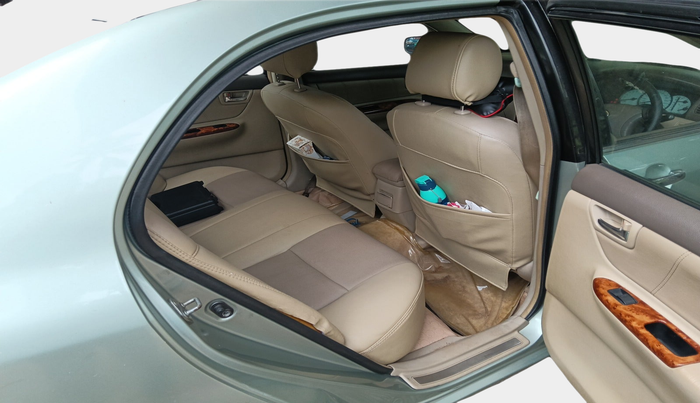 2005 Toyota Corolla H3 G 1.8, Petrol, Automatic, 1,29,498 km, interior