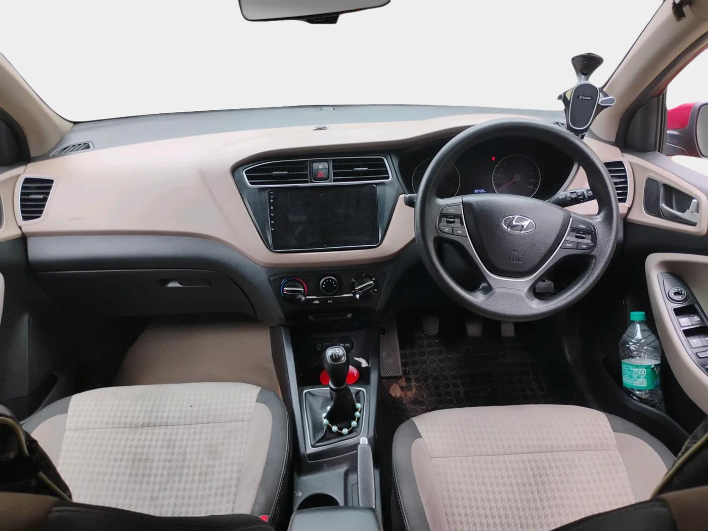 2019 Hyundai Elite i20 MAGNA PLUS 1.2, Petrol, Manual, 88,728 km, interior
