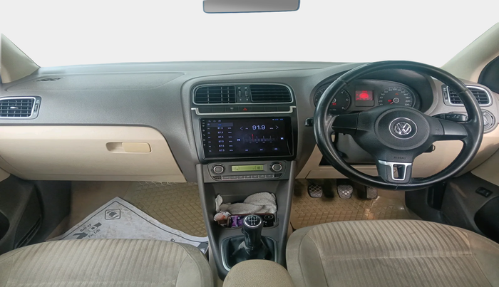 2011 Volkswagen Vento HIGHLINE DIESEL 1.6, Diesel, Manual, 1,00,259 km, interior