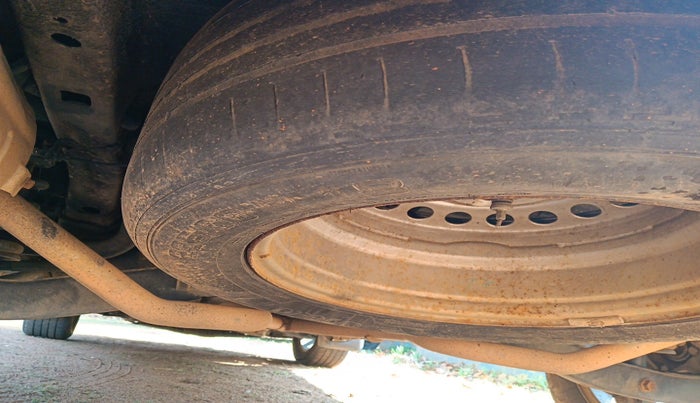 2018 Mahindra XUV500 W11(O), Diesel, Manual, 1,74,681 km, tyre