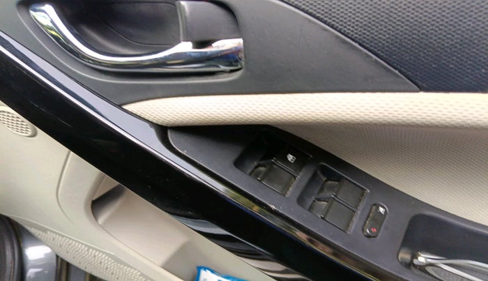 2020 Tata NEXON XZA PLUS PETROL, Petrol, Automatic, 34,434 km, interior