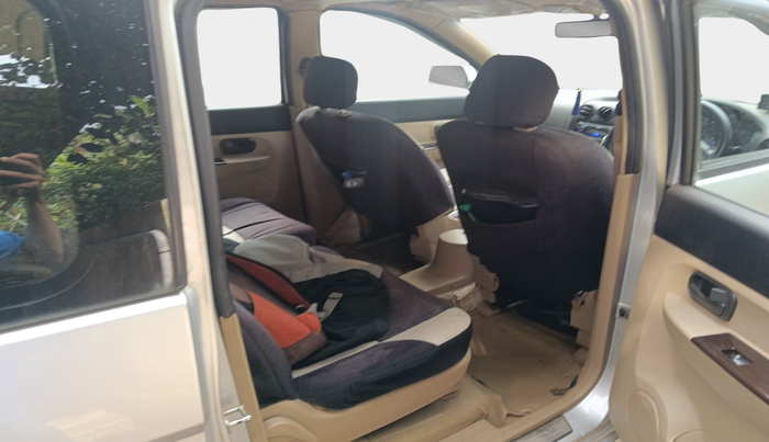 2013 Chevrolet Enjoy 1.4 LTZ 7 STR, Petrol, Manual, 47,622 km, interior