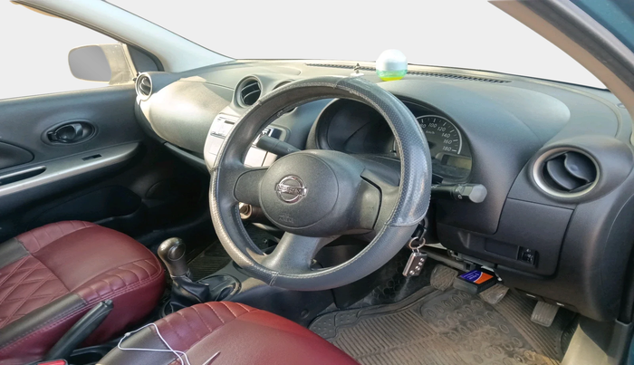 2018 Nissan Micra Active XL, Petrol, Manual, 56,788 km, interior