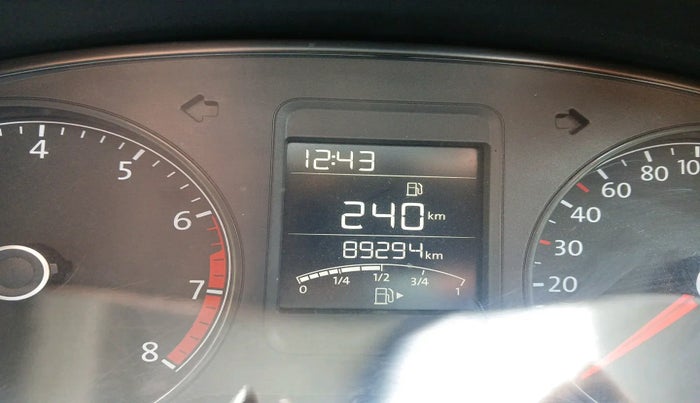 2016 Volkswagen Polo COMFORTLINE 1.2L, Petrol, Manual, 89,294 km, interior