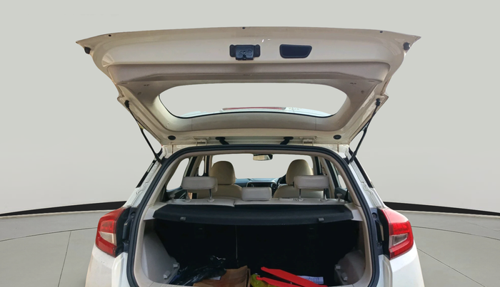 2019 Mahindra XUV300 W8 (O) 1.5 DIESEL, Diesel, Manual, 84,398 km, exterior