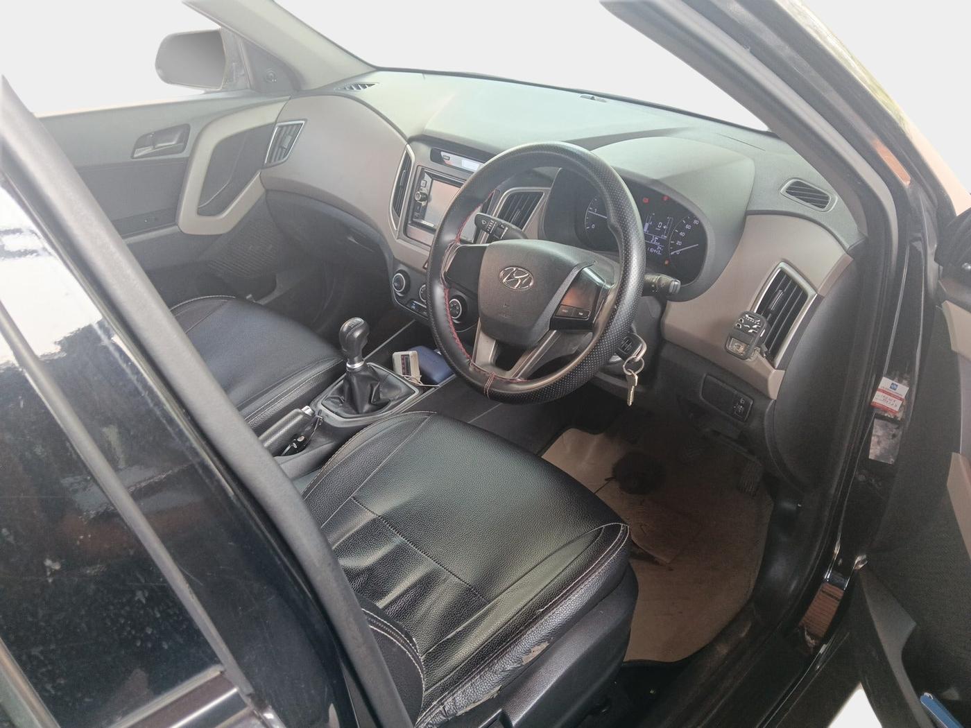 2016 Hyundai Creta BASE 1.4 DIESEL, Diesel, Manual, 1,16,443 km, interior