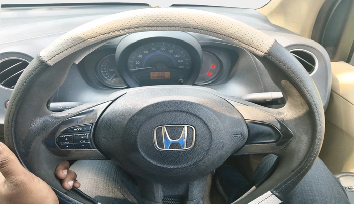 2015 Honda Amaze 1.2L I-VTEC S, Petrol, Manual, 1,51,292 km, interior