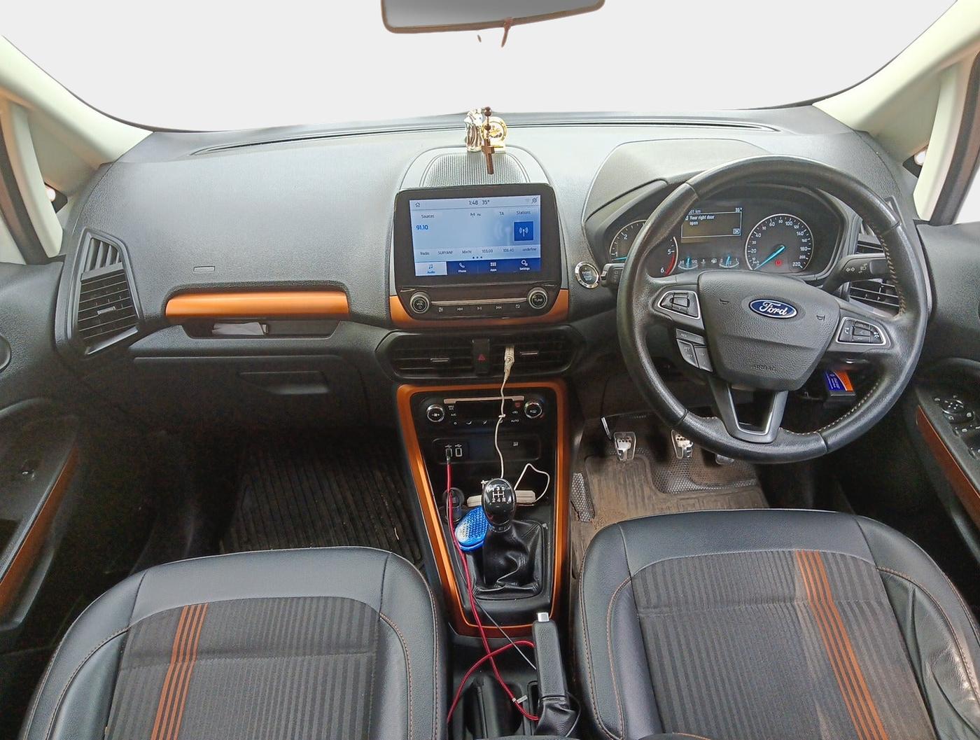 2021 Ford Ecosport TITANIUM 1.5L SPORTS(SUNROOF) DIESEL, Diesel, Manual, 1,63,001 km, interior