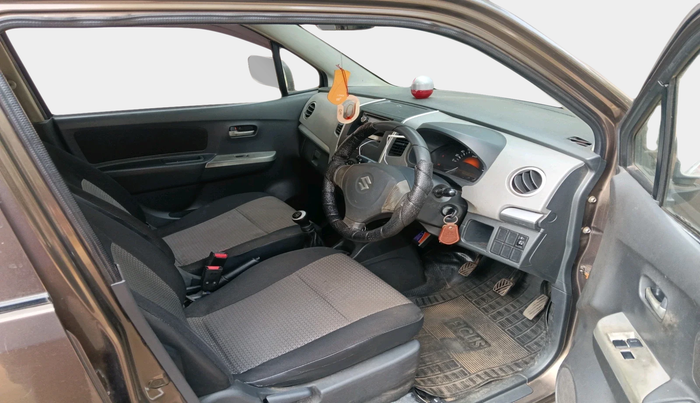 2011 Maruti Wagon R 1.0 LXI, Petrol, Manual, 81,594 km, interior