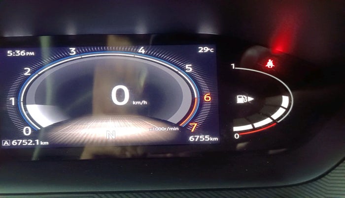 2025 Nissan MAGNITE N-Connecta B4D 1.0 Petrol AMT, Petrol, Automatic, 6,755 km, interior