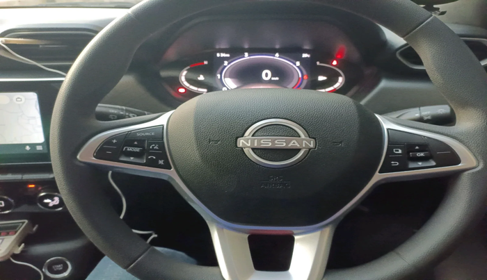 2025 Nissan MAGNITE N-Connecta B4D 1.0 Petrol AMT, Petrol, Automatic, 6,755 km, interior