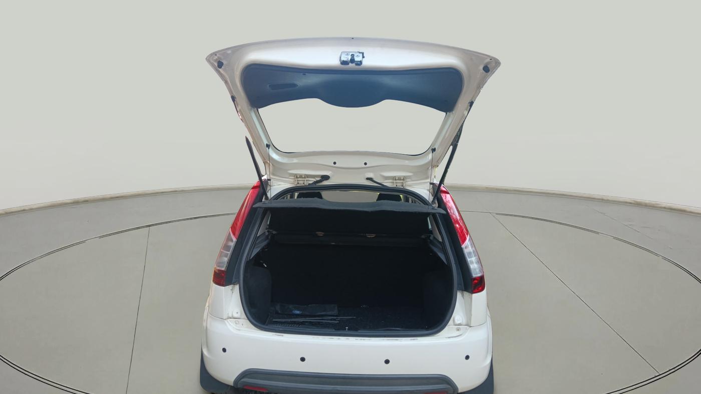 2013 Ford Figo ZXI 1.2 PETROL, Petrol, Manual, 47,113 km, exterior