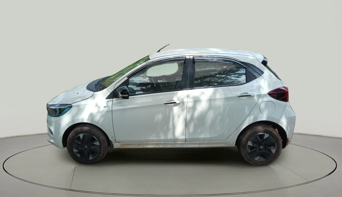2023 Tata TIAGO EV XZ PLUS LONG RANGE, Electric, Automatic, 60,215 km, exterior