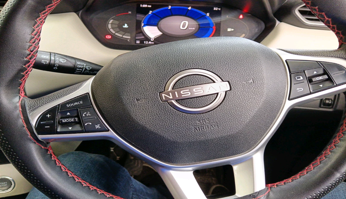 2023 Nissan MAGNITE XV TURBO, Petrol, Manual, 25,905 km, interior