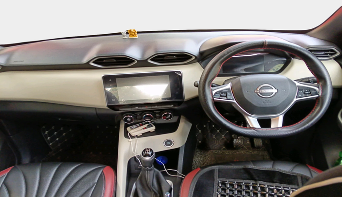 2023 Nissan MAGNITE XV TURBO, Petrol, Manual, 25,905 km, interior