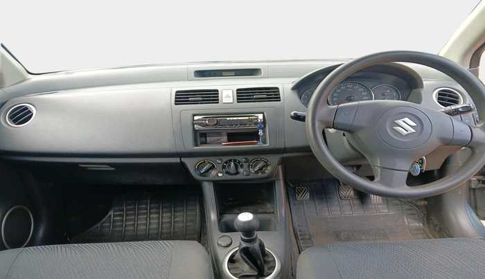 2011 Maruti Swift VXI, Petrol, Manual, 1,13,699 km, interior