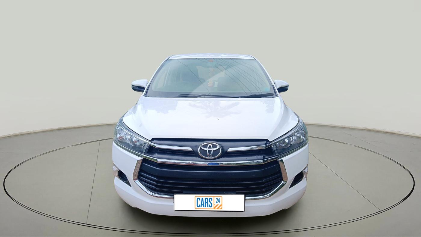 2018 Toyota Innova Crysta 2.4 G 7 STR, Diesel, Manual, 2,06,710 km, exterior