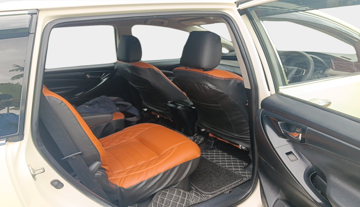 2018 Toyota Innova Crysta 2.4 G 7 STR, Diesel, Manual, 2,06,710 km, interior