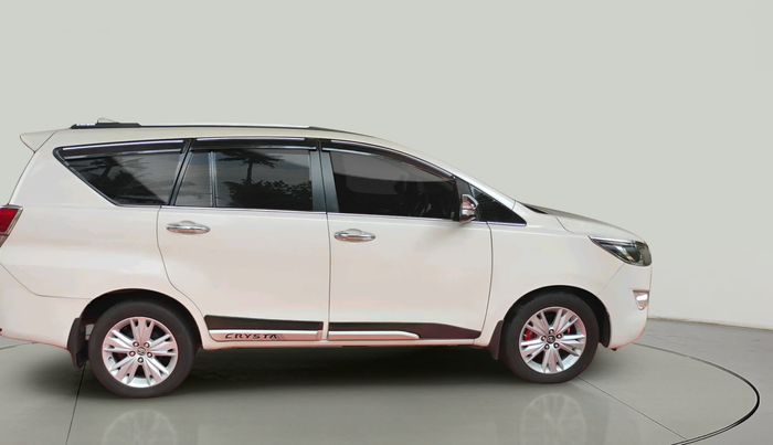 2017 Toyota Innova Crysta 2.8 ZX AT 7 STR, Diesel, Automatic, 98,800 km, exterior