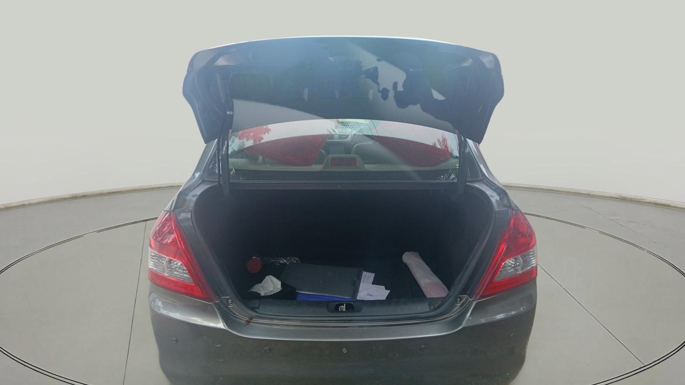 2015 Maruti Swift Dzire VDI ABS, Diesel, Manual, 1,66,742 km, exterior