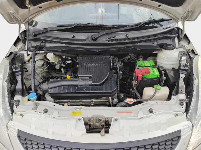 2013 Maruti Swift VXI, Petrol, Manual, 84,459 km, exterior