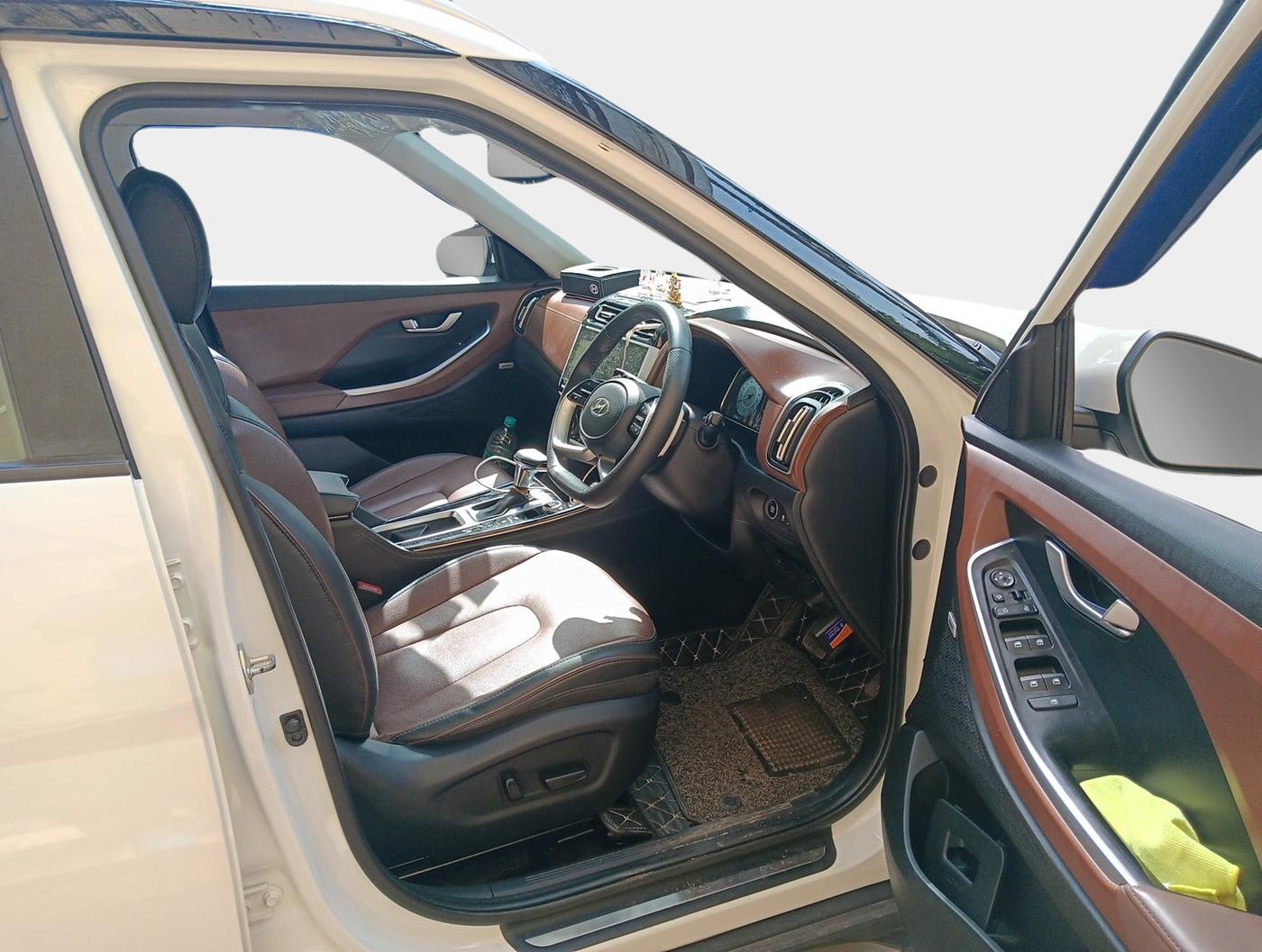 2022 Hyundai ALCAZAR PLATINUM(O) 6STR 1.5 AT, Diesel, Automatic, 47,810 km, interior