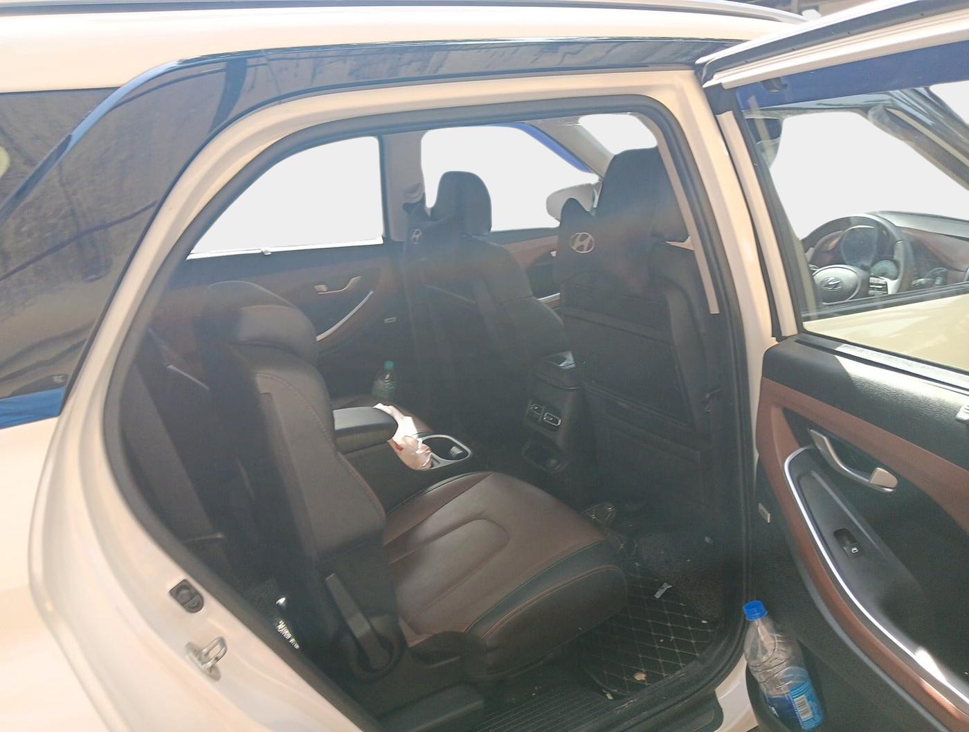 2022 Hyundai ALCAZAR PLATINUM(O) 6STR 1.5 AT, Diesel, Automatic, 47,810 km, interior