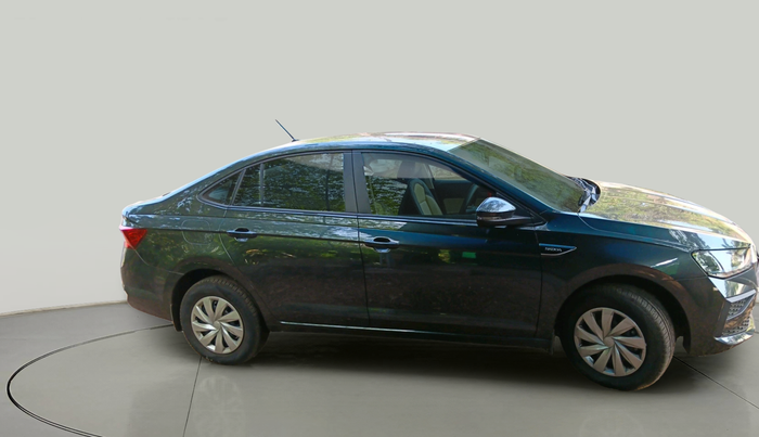 2025 Skoda SLAVIA Classic 1.0L TSI MT, Petrol, Manual, 2,675 km, exterior