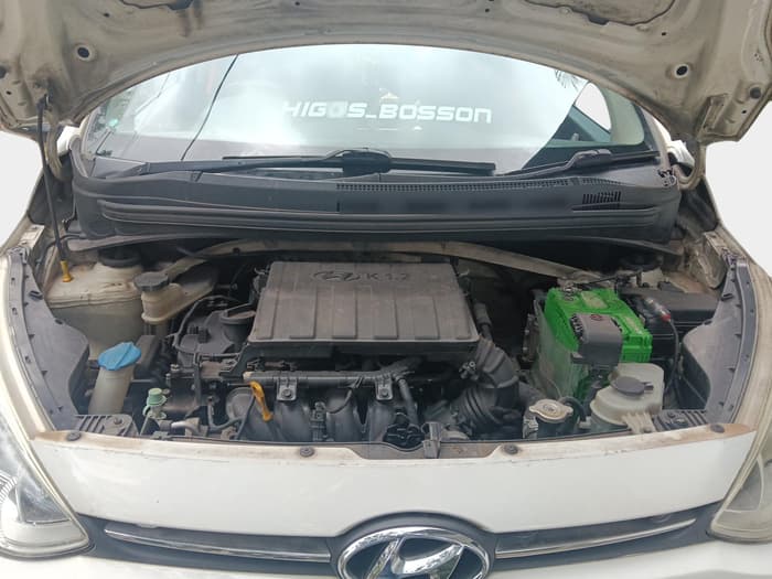 2016 Hyundai Grand i10 SPORTZ 1.2 KAPPA VTVT, Petrol, Manual, 1,74,000 km, exterior