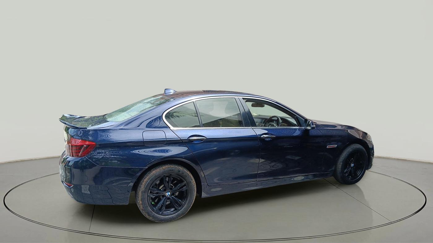 2015 BMW 5 Series 520D LUXURY LINE, Diesel, Automatic, 87,681 km, exterior
