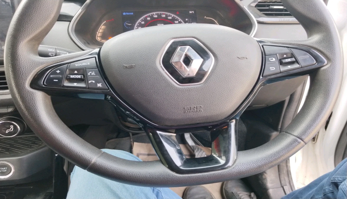 2022 Renault Kiger RXZ MT, Petrol, Manual, 29,175 km, interior