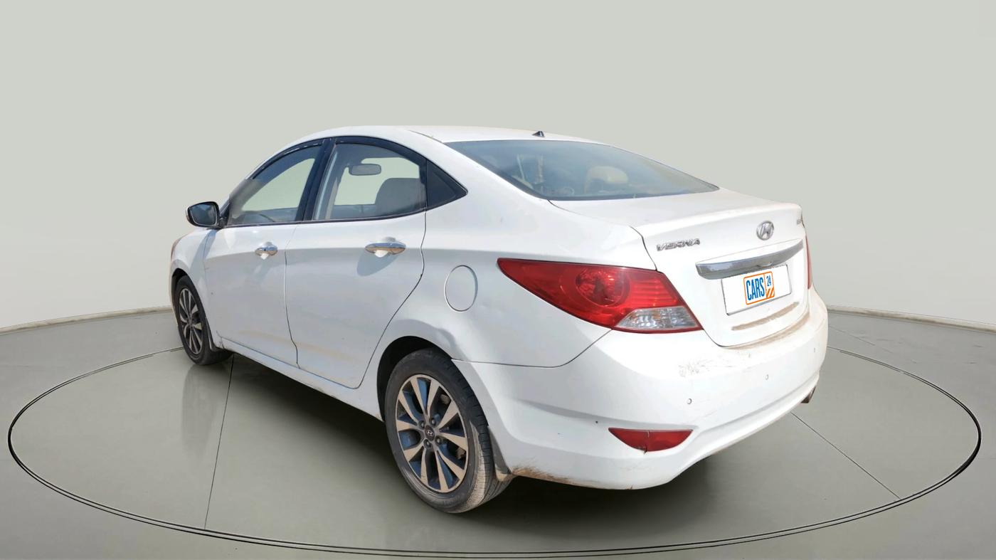 2013 Hyundai Verna FLUIDIC 1.6 CRDI SX OPT, Diesel, Manual, 1,49,062 km, exterior