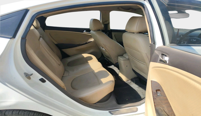 2013 Hyundai Verna FLUIDIC 1.6 CRDI SX OPT, Diesel, Manual, 1,49,062 km, interior