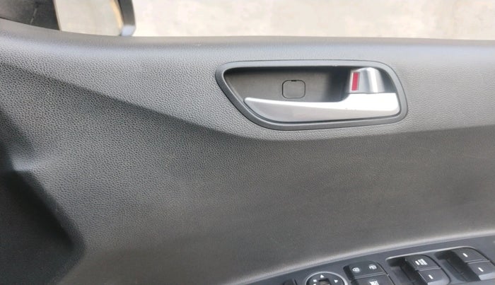 2016 Hyundai Grand i10 SPORTZ 1.2 KAPPA VTVT, Petrol, Manual, 60,881 km, interior