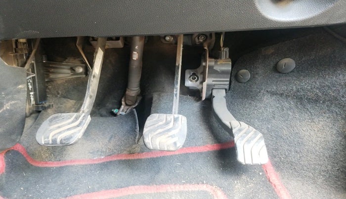 2021 Renault Kwid RXT 1.0 (O), Petrol, Manual, 1,03,297 km, interior