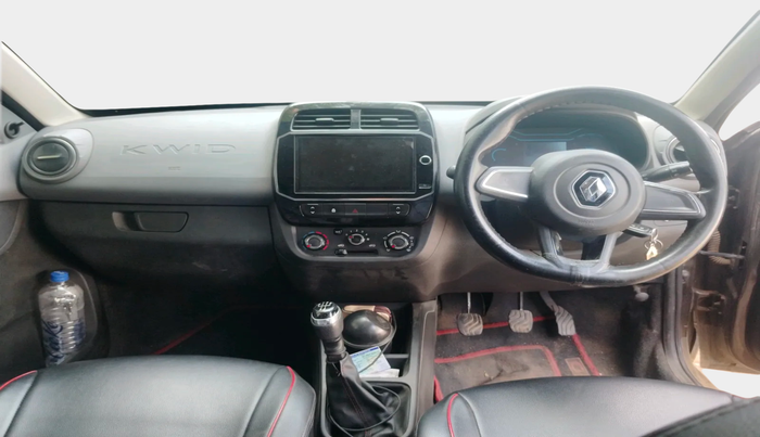 2021 Renault Kwid RXT 1.0 (O), Petrol, Manual, 1,03,297 km, interior