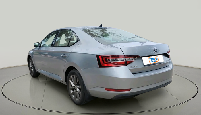 2016 Skoda Superb L&K 2.0 TDI AT, Diesel, Automatic, 92,140 km, exterior