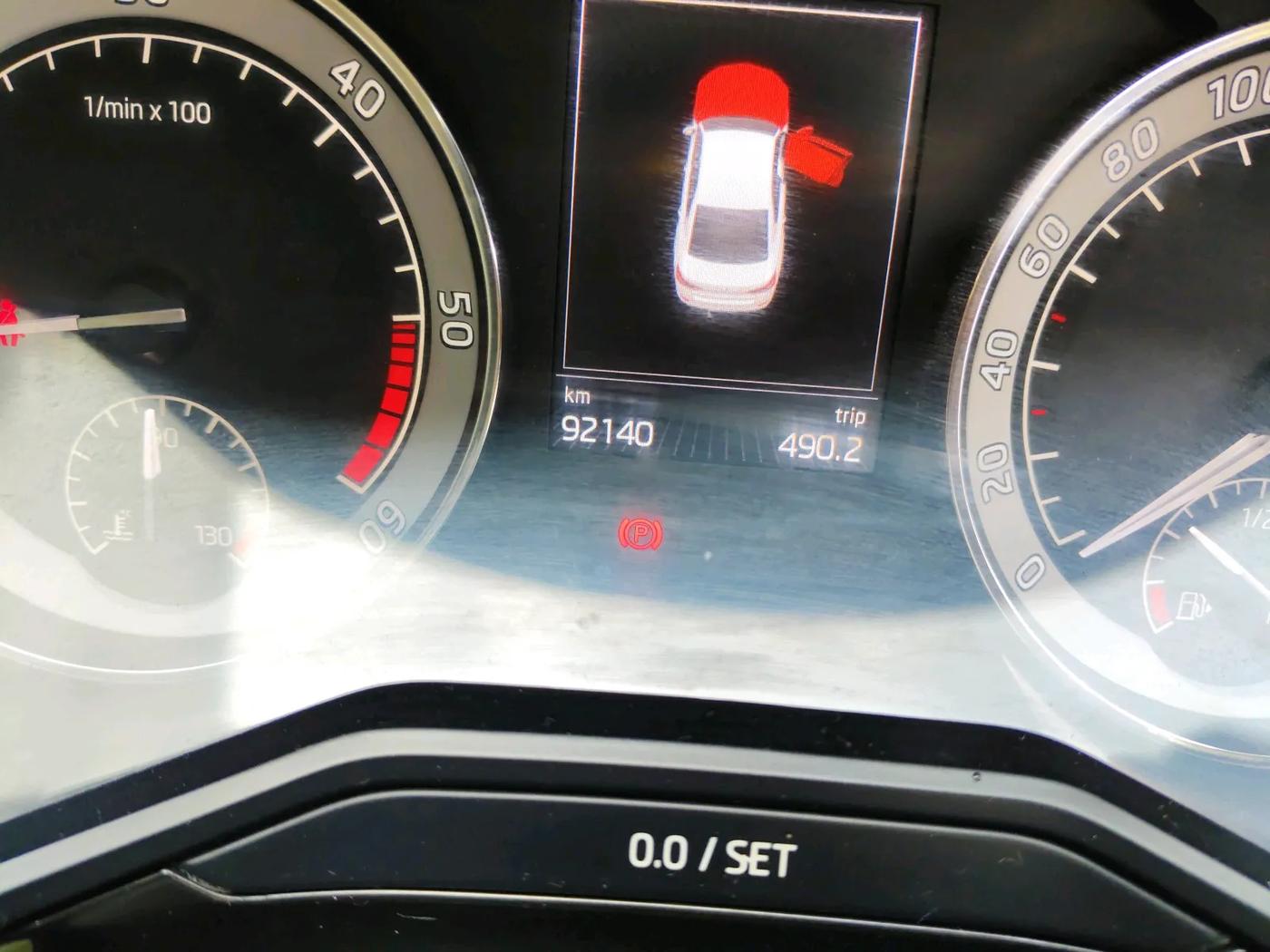 2016 Skoda Superb L&K 2.0 TDI AT, Diesel, Automatic, 92,140 km, interior