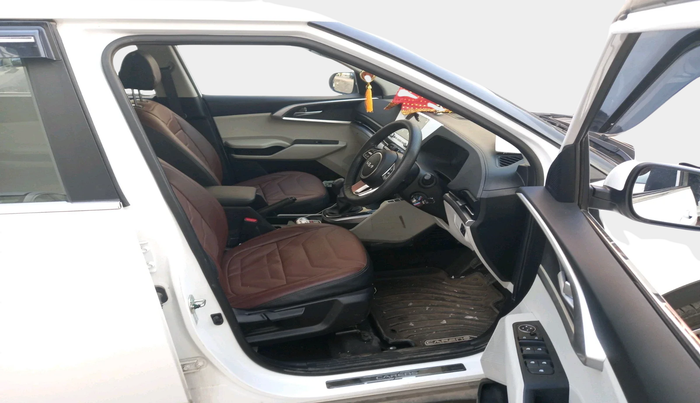 2024 KIA CARENS Prestige 1.5 Petrol 7 STR, Petrol, Manual, 5,031 km, interior