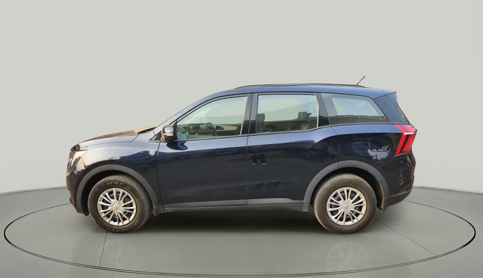 2025 Mahindra XUV700 MX Diesel MT 7 STR, Diesel, Manual, 15,250 km, exterior