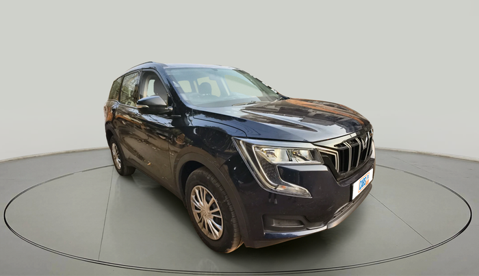 2025 Mahindra XUV700 MX Diesel MT 7 STR, Diesel, Manual, 15,250 km, exterior