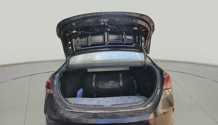 2021 Hyundai Verna SX 1.5 VTVT, Petrol, Manual, 99,049 km, exterior