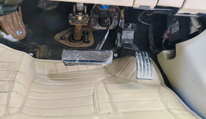 2018 Ford Endeavour TITANIUM 3.2 4X4 AT, Diesel, Automatic, 97,352 km, interior